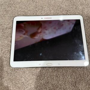 Samsung White Galaxy Tablet with Red case